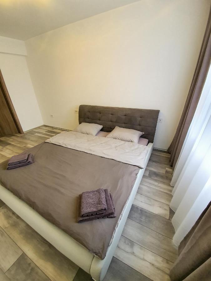 Central.Deluxe.Apartament.Gran Varadino Esterno foto